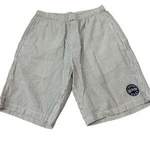 US Vintage by Exist Men's Shorts Flat Front Small Blue‎ White Stripe Seersucker